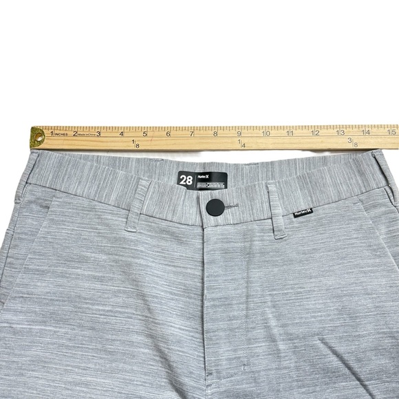 Hurley Men's Gray Shorts Size 28 Excellent preowned condition 10” - Picture 2 of 8